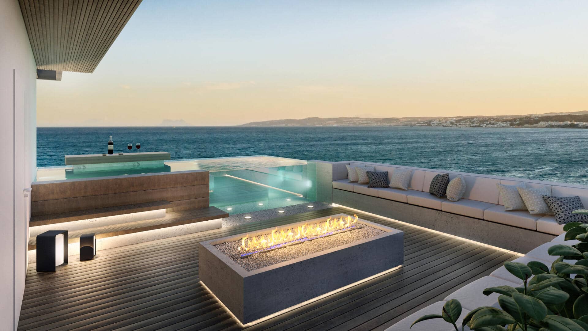 Apartamento de lujo en primera línea de playa en Estepona con piscina privada y a poca distancia del centro de la ciudad