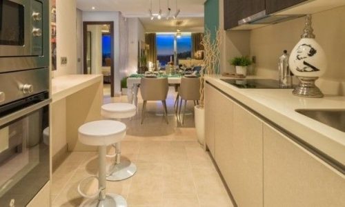 Modern appartement Floresta Sur La Mairena Elviria_Kitchen_Realista Quality Properties Marbella