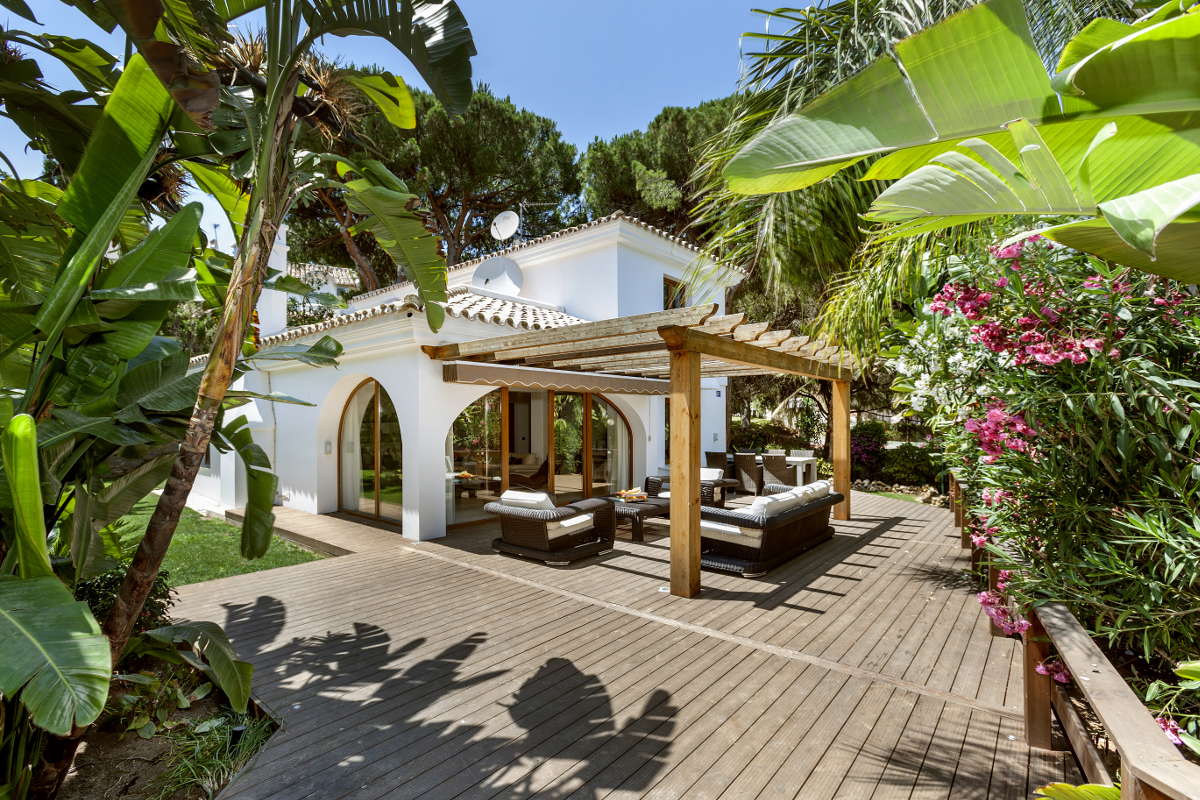 Prachtige familie villa te koop Elviria – 3 slaapkamer villa op loopafstand van alle voorzieningen