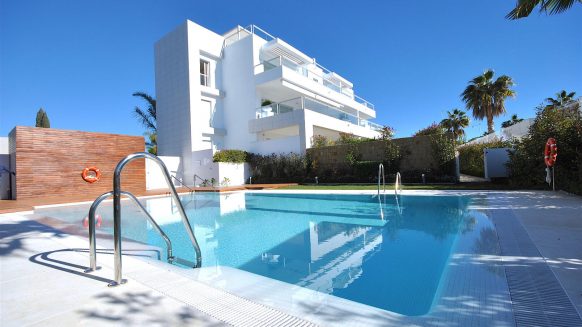 Jade Beach penthouse te koop_Realista Quality Real Estate Marbella