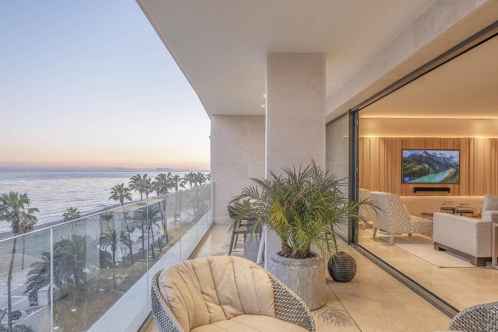 Estepona Front Line Beach Appartement