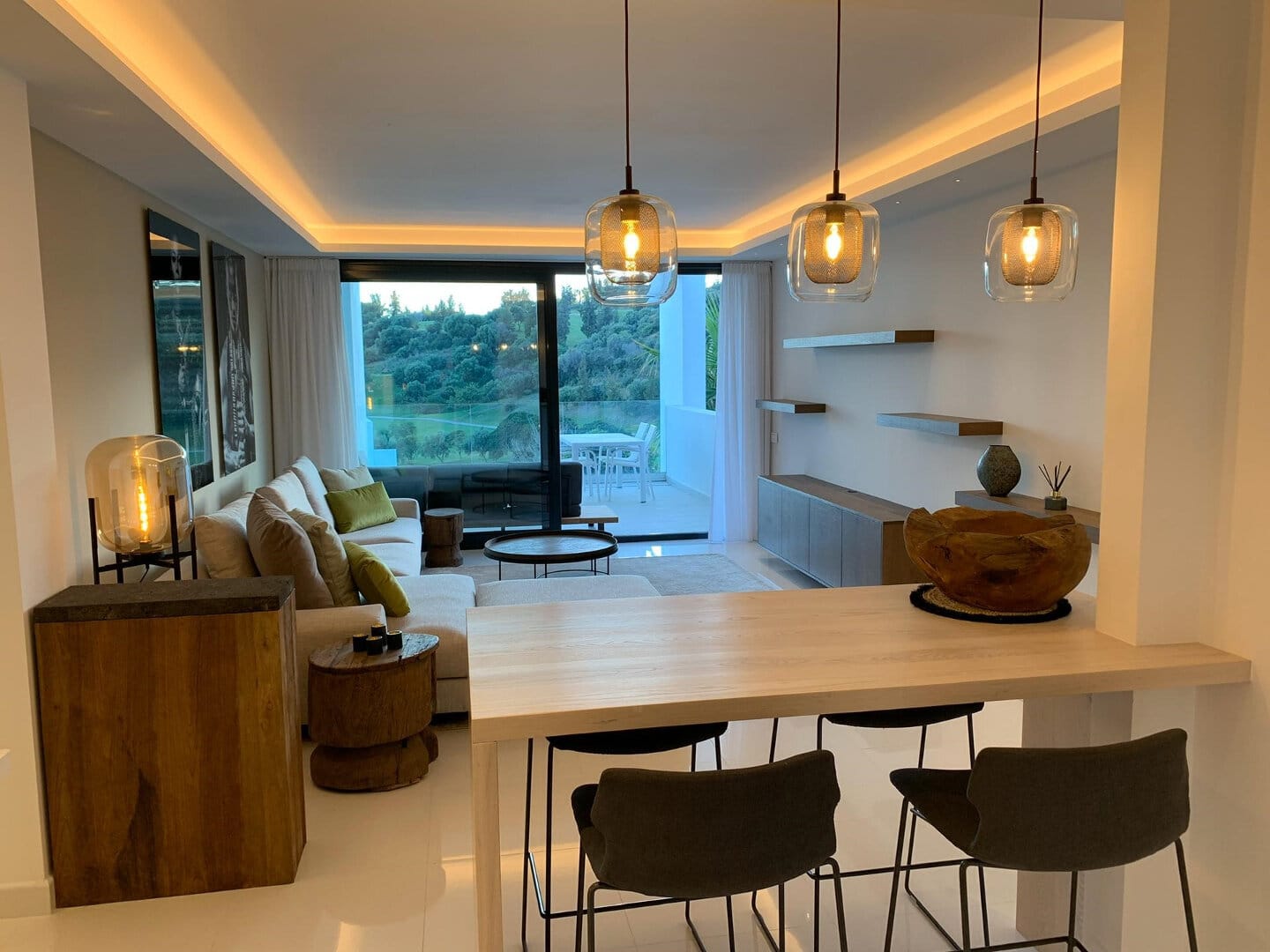 Gemeubileerd Appartement in Benahavis Atalaya Hills