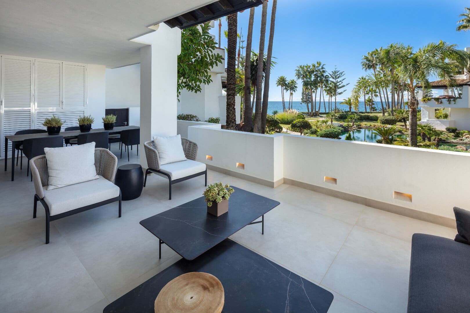 Appartement in Marina Puente Romano Golden Mile Marbella met uitzicht op zee