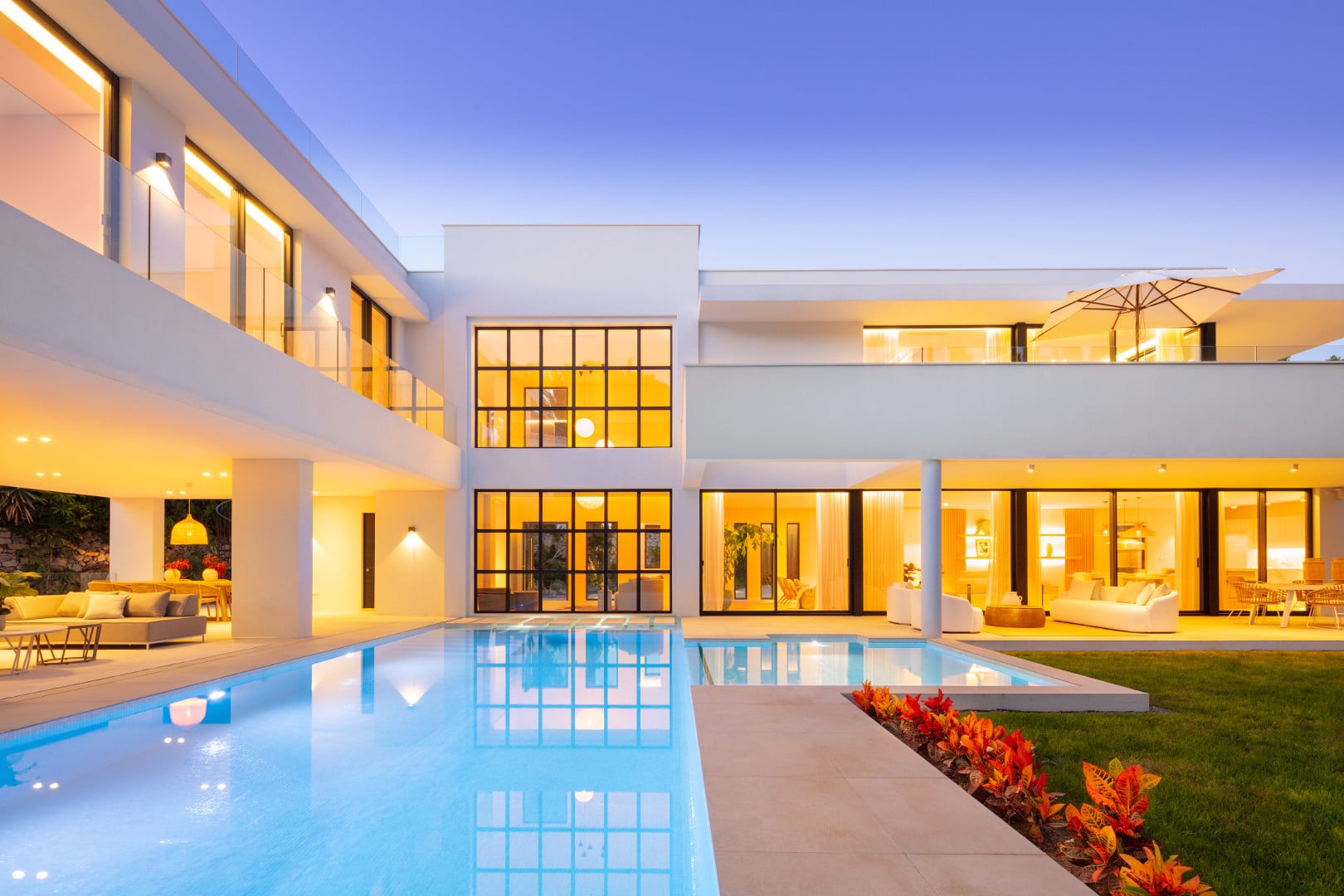 Exquisite Luxueuze Villa in Aloha met uitzicht over de golfvallei in Nueva Andalucia Marbella