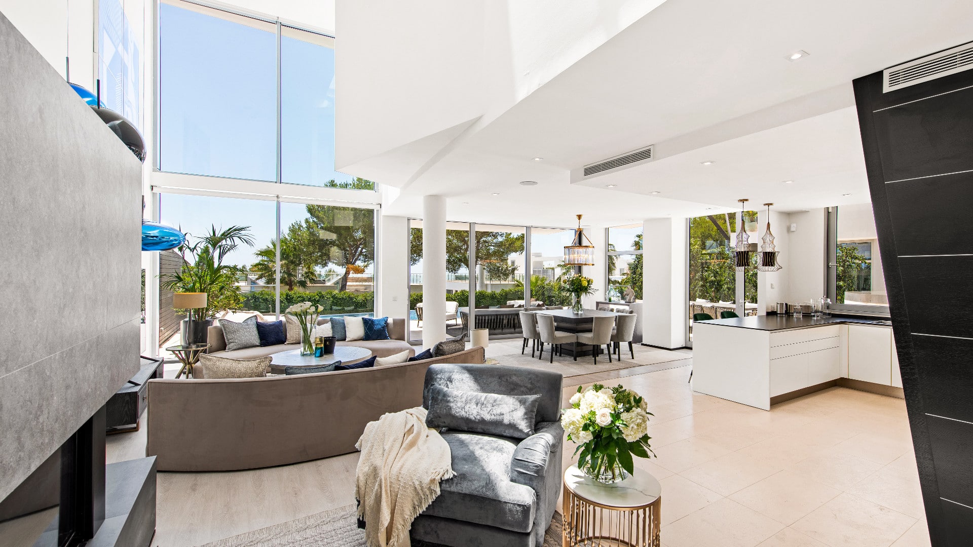 ALTIUS 3 een halfvrijstaande moderne luxe woning met panoramisch uitzicht in Sierra Blanca Marbella