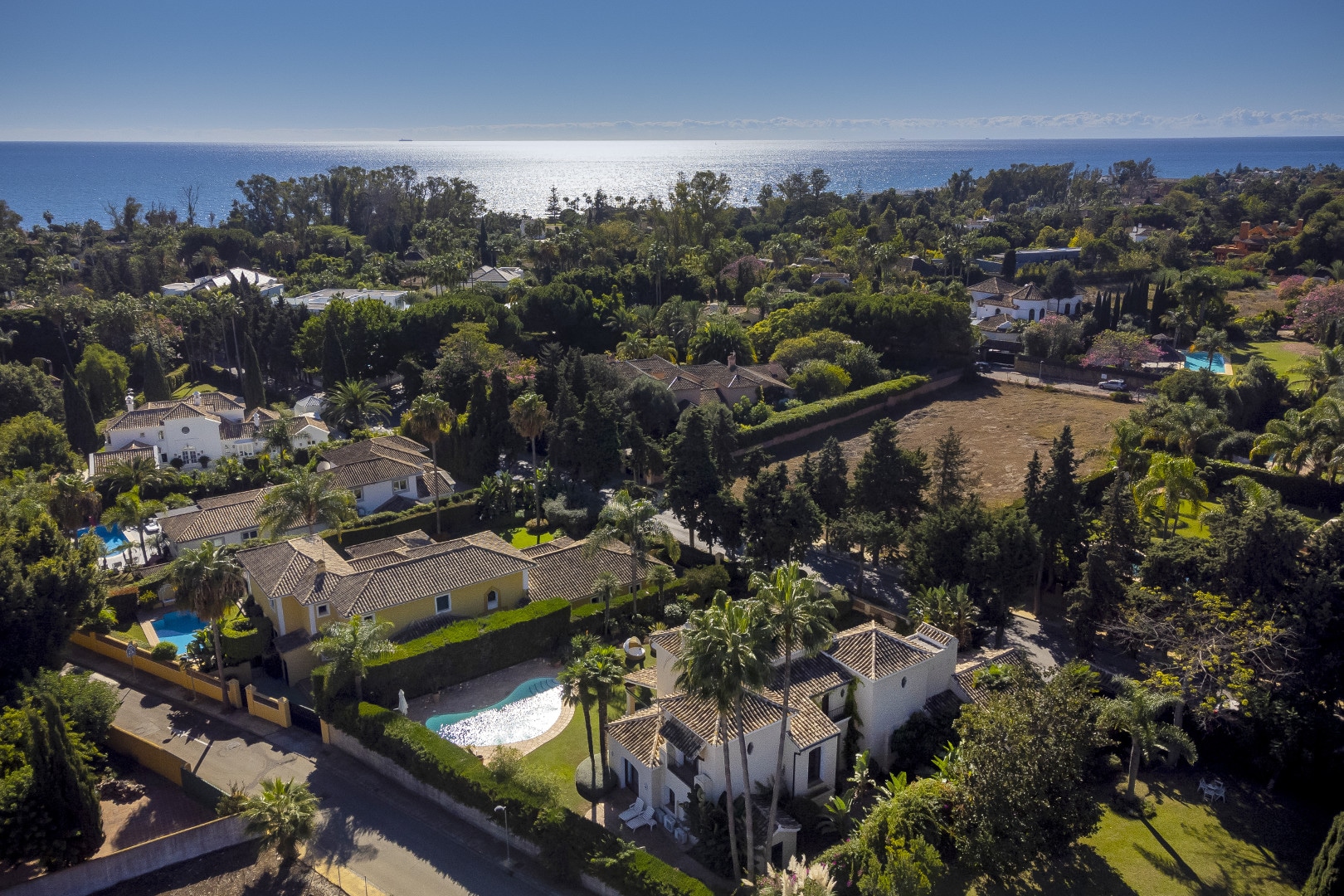 Authentic Mediterranean style Villa in the prestigious Guadalmina Baja urbanisation, full of character and charm