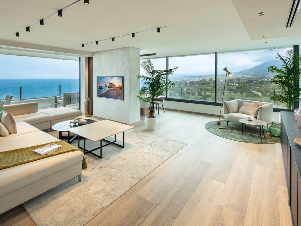 Prachtig volledig gerenoveerd 3-slaapkamer appartement met adembenemend uitzicht in Torre Real, Marbella