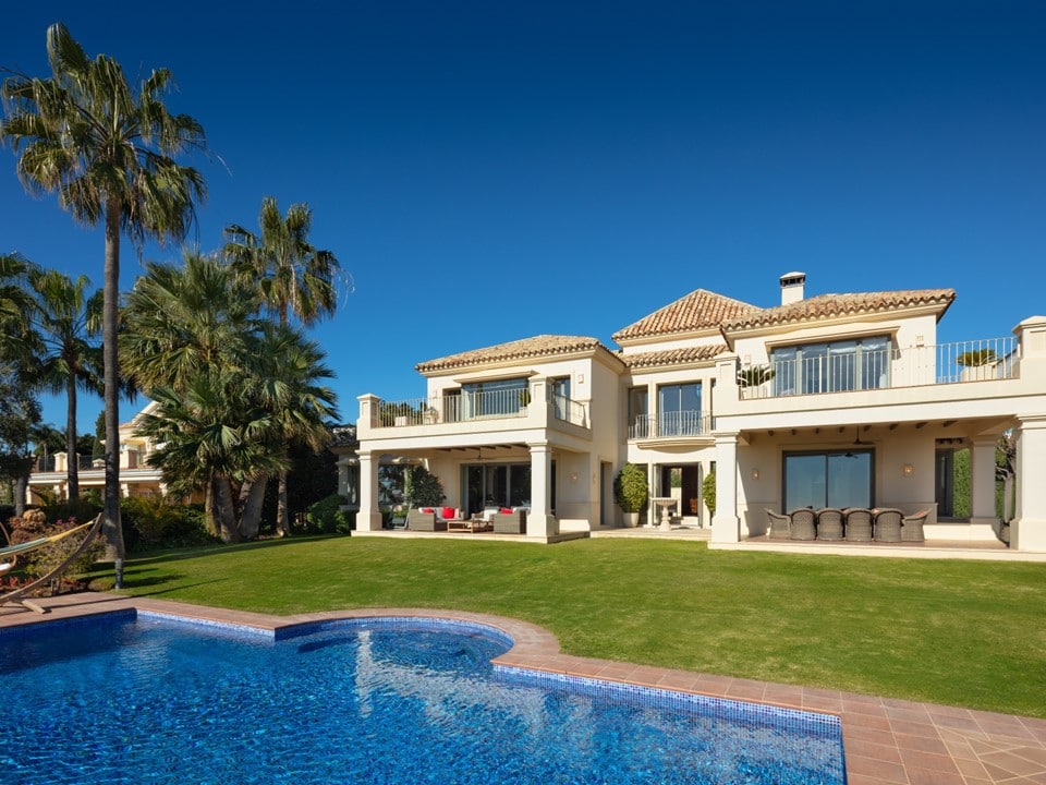 Luxueuze villa in de 5-sterrengemeenschap Los Flamingos, Benahavís