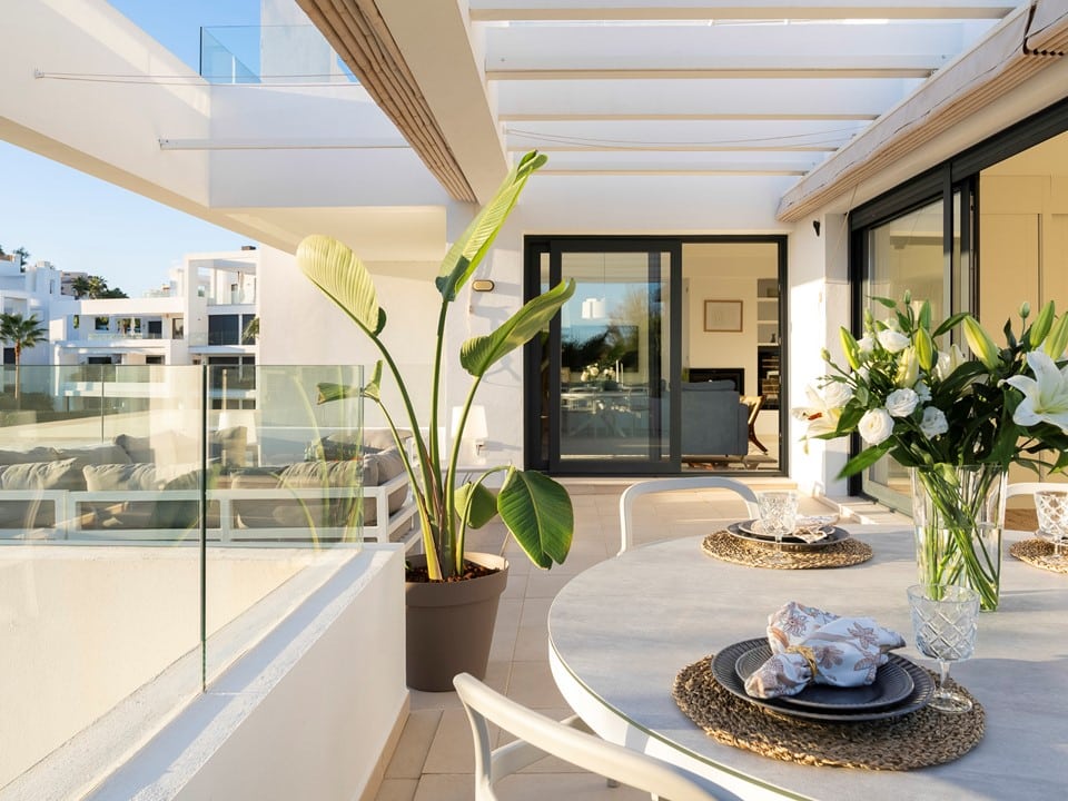 Prachtig duplex penthouse met opmerkelijk uitzicht in Atalaya, Benahavis