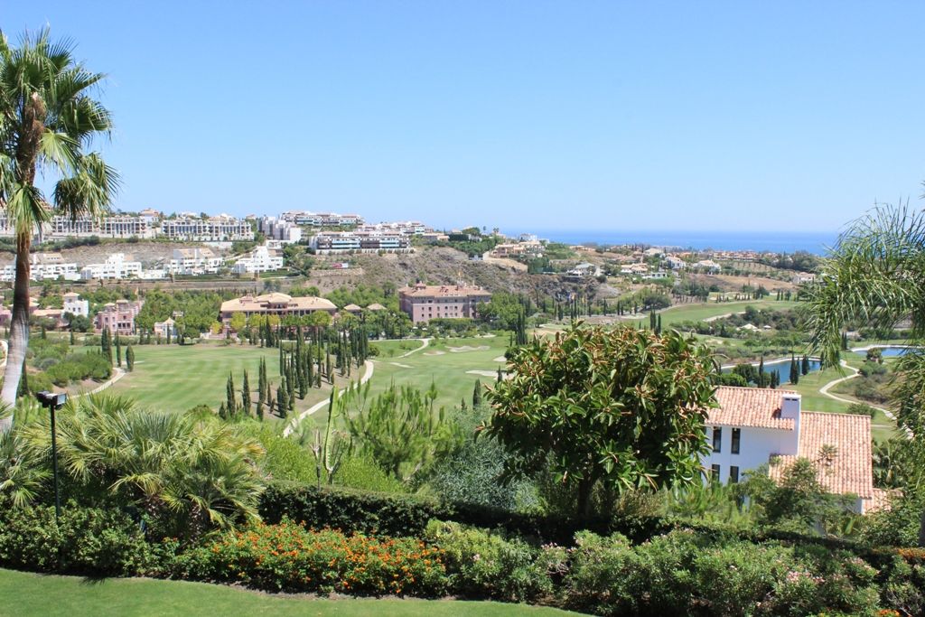 Benahavis golf view