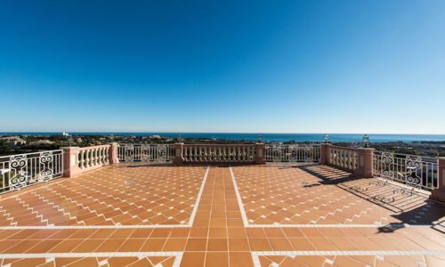 luxury villas in Marbella sun sea view 2