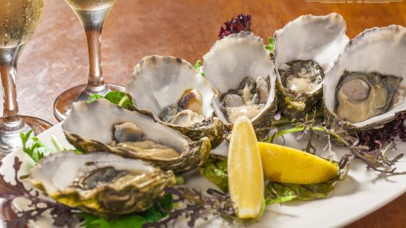 puerto banus restaurants oysters