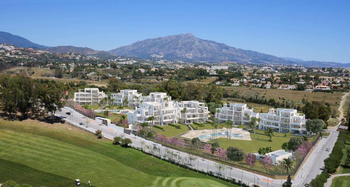 Las Terrazas de Atalaya new contemporary three bedroom apartment Benahavis