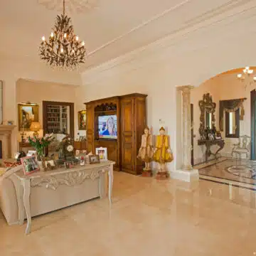 Luxury and private villa with sea views for sale in La Zagaleta Golf & Country Club Picture 23