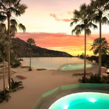 Modern apartments for sale next to a turquoise lagoon of crystal waters Picture 0