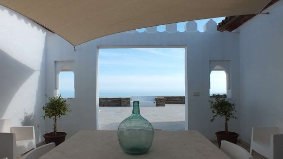 Andalusian Cortijo style villa in country living Casares_Covererd terrace_Realista Quality Properties Marbella