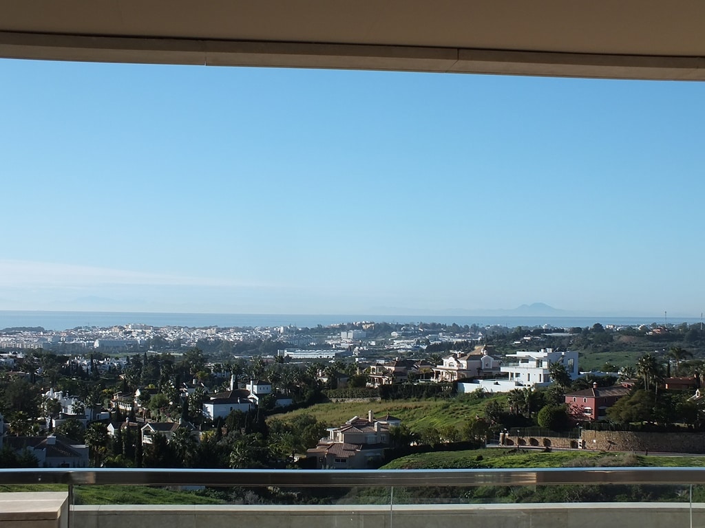 Impressive two bedroom apartment with magnificent views in the heart of Nueva Andalucia, Marbella