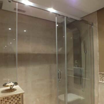 Exclusive 2 bedroom front line beach apartment in Bahia del Velerin Estepona Picture 5