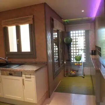 Exclusive 2 bedroom front line beach apartment in Bahia del Velerin Estepona Picture 9