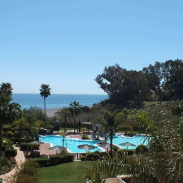 Exclusive 2 bedroom front line beach apartment in Bahia del Velerin Estepona Picture