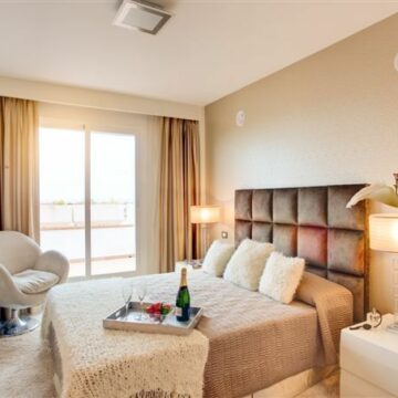 Cortijo del Mar Resort investment apartment for sale with on site rental facilities Picture 2