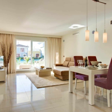 Ground floor apartment with large garden in Cortijo del Mar Resort Picture
