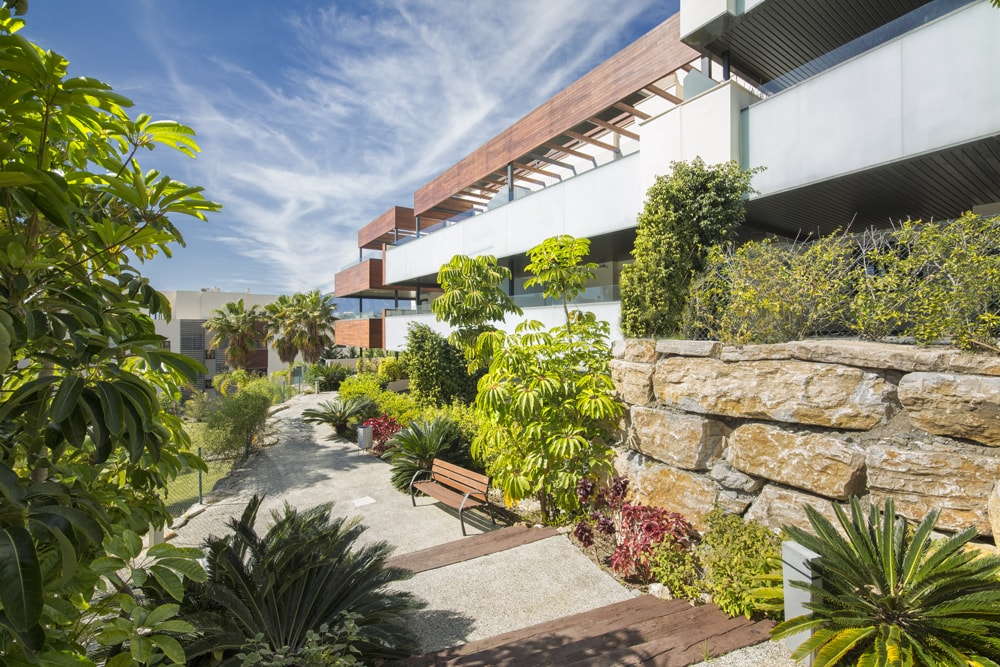 Ground floor apartment for sale in Los Flamingos Golf Hoyo 19 Hoyo 19 Los Flamingos Golf Resort_2 bedroom apartment_outside area_Realista Quality Properties Marbella