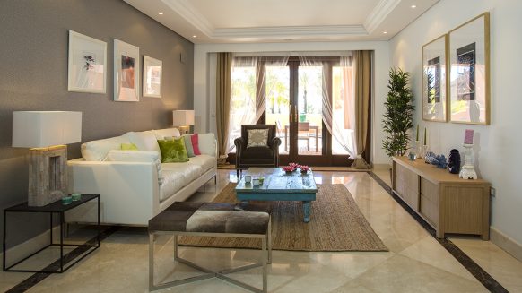 Mar Azul Estepona_Beach front_Livingroom I_Realista Quality Properties Marbella