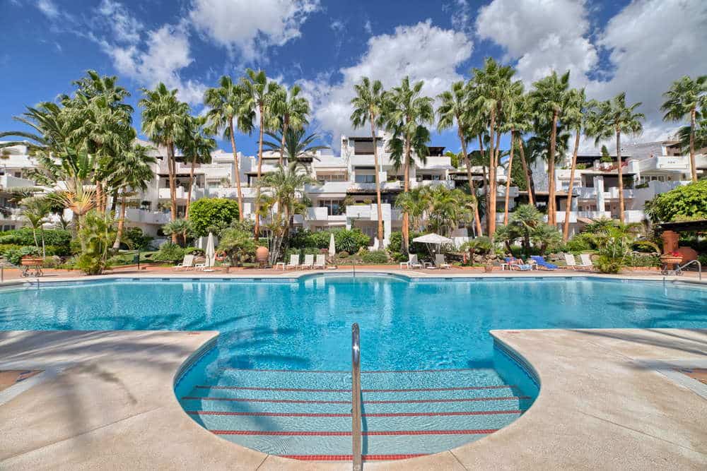 Duplex Penthouse for sale in well-known location Marina Puente Romano on the Golden Mile Marbella