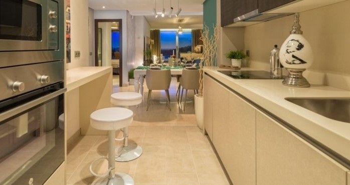Modern apartment with sea views La Mairena Elvira, Marbella
