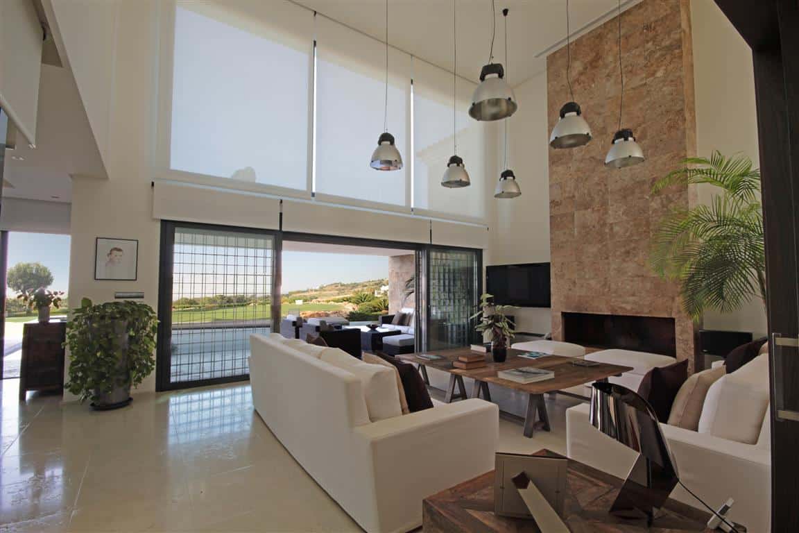 Modern design villa for sale in Capanes del Sur, Benahavis