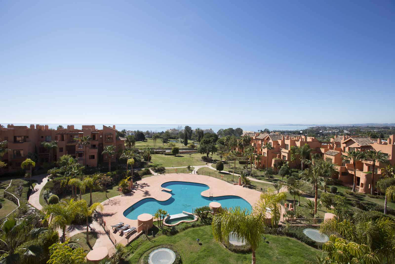 New 2 bedroom apartment with sea views on a top location on the New Golden Mile Estepona