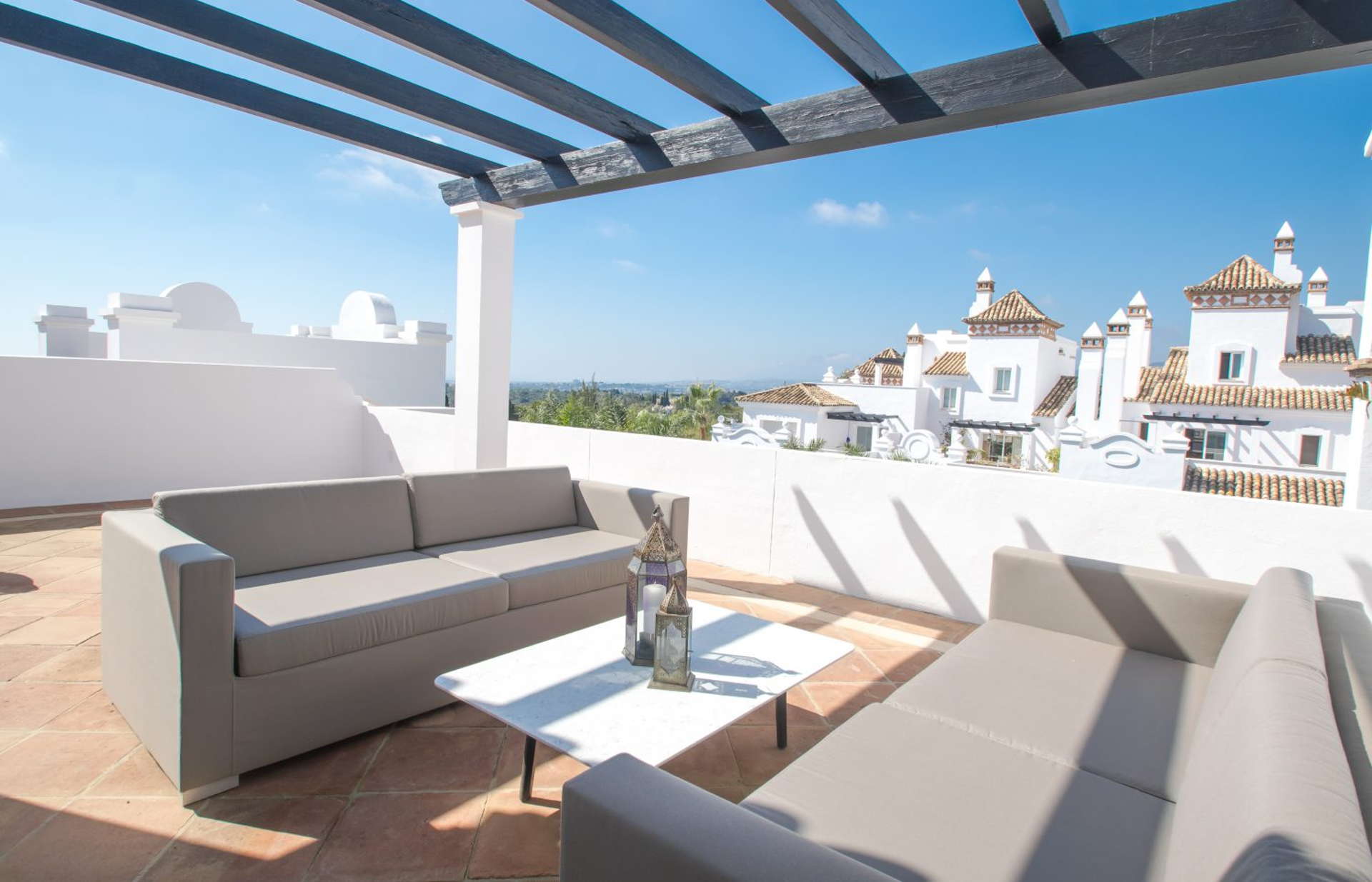 Columbus Hills 3 bedroom apartment in Sierra Blanca Marbella for sale