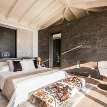 The most exclusive new modern villa for sale with breathtaking views in La Zagaleta, Benahavís Picture 14