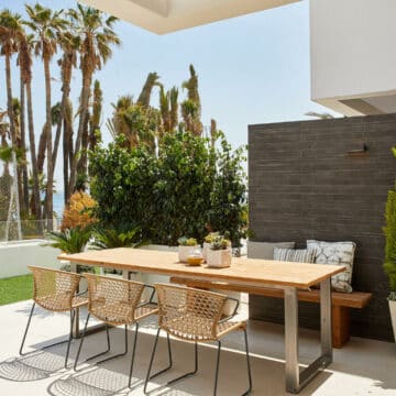 New front line beach semi detached house in The Island Estepona Picture 9