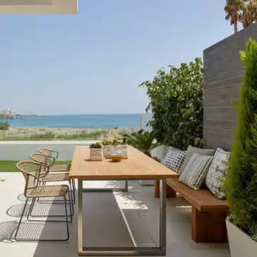 New front line beach semi detached house in The Island Estepona Picture 10