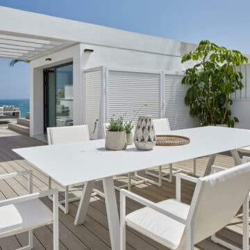 The Island Estepona Front line Beach townhouses on the New Golden Mile Picture 3