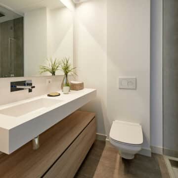 New front line beach semi detached house in The Island Estepona Picture 22