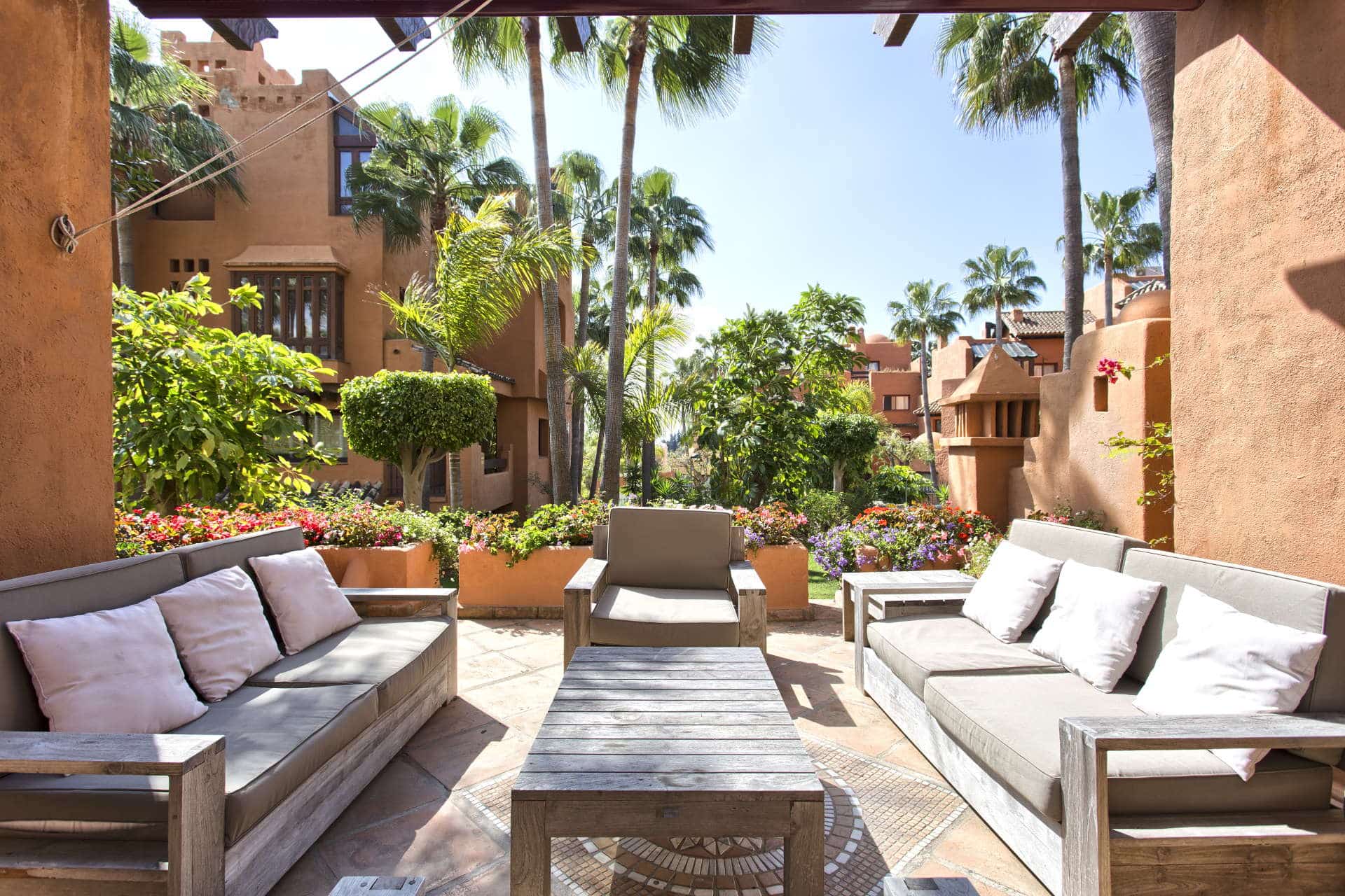 Apartment in La Alzambra just a couple of minutes’ walk to Puerto Banus