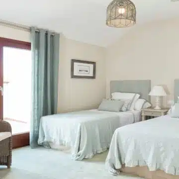 New 4 bedroom Penthouse in Lomas del Rey on the Golden Mile near Puente Romano and Marbella Club hotels Picture 25