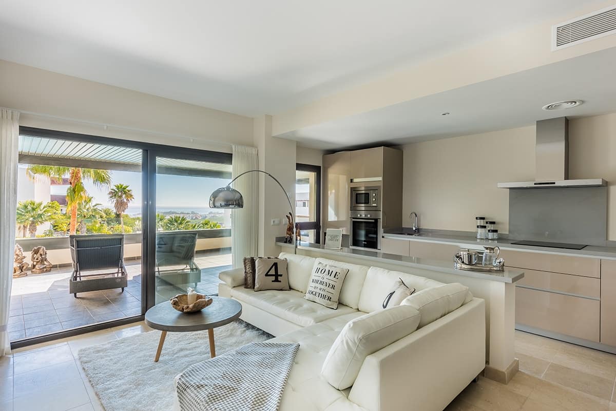 Modern three bedroom apartment for sale in Hoyo 19 Los Flamingos Benahavis