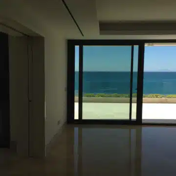 Les Rivages Estepona frontline beach two bedroom corner apartment with panoramic views for sale Picture 25