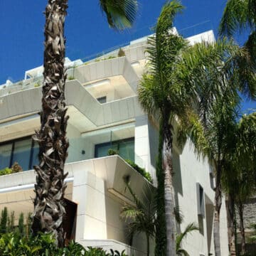 Les Rivages Estepona frontline beach two bedroom corner apartment with panoramic views for sale Picture 19