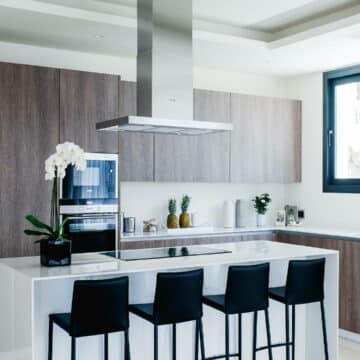 Fully furnished modern villa in Los Olivos Nueva Andalucia residential area in Marbella Picture 5