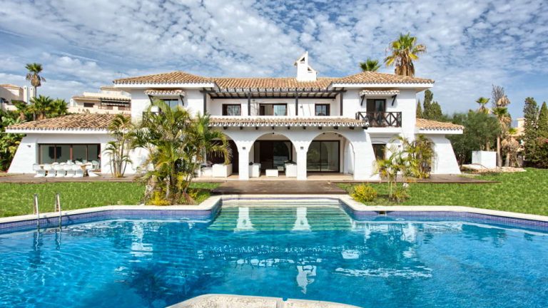us visa for form walking Nueva Villa Puerto distance Banus Andalucia us visa for form walking Nueva Villa Puerto distance Banus Andalucia