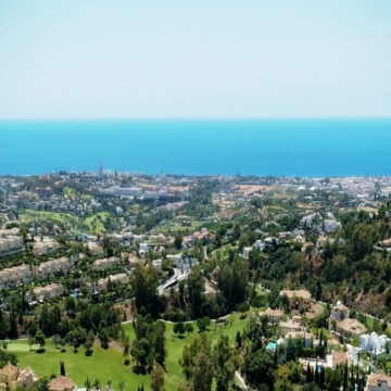 New 4 bedroom apartment for sale with panoramic views in Alborada Homes Marbella Picture 1