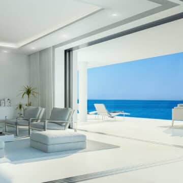 Front line beach 3 bedroom ground floor apartment in Emare Estepona offering amazing panoramic Sea Views Picture 5