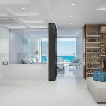 Front line beach 3 bedroom ground floor apartment in Emare Estepona offering amazing panoramic Sea Views Picture 6