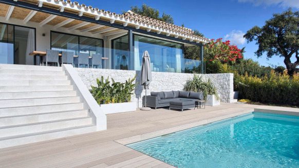 Modern villa for sale Cerrado de Elviria Marbella East_Realista Quality Properties Marbella