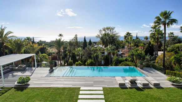 Villa for sale Hacienda Las Chapas, Marbella East panoramic sea views_Realista Quality Properties Marbella